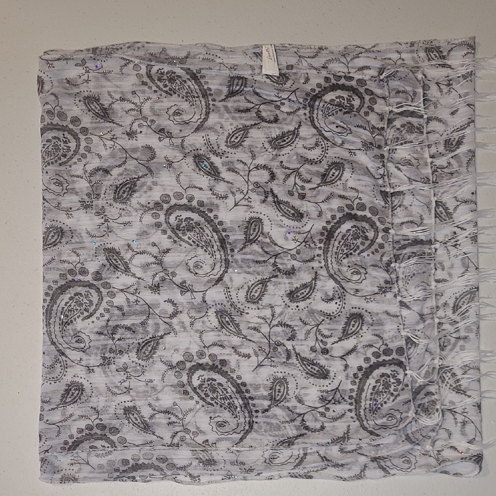 Lavello, Pinstripe And Paisley Scarf With Fringe, White And Black 18" × 64"